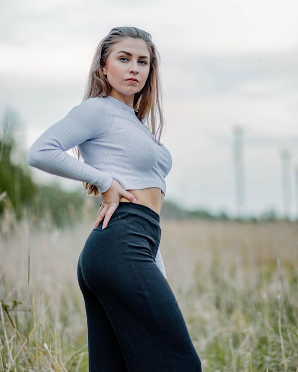 Long Sleeve Crop Top + Black Pants