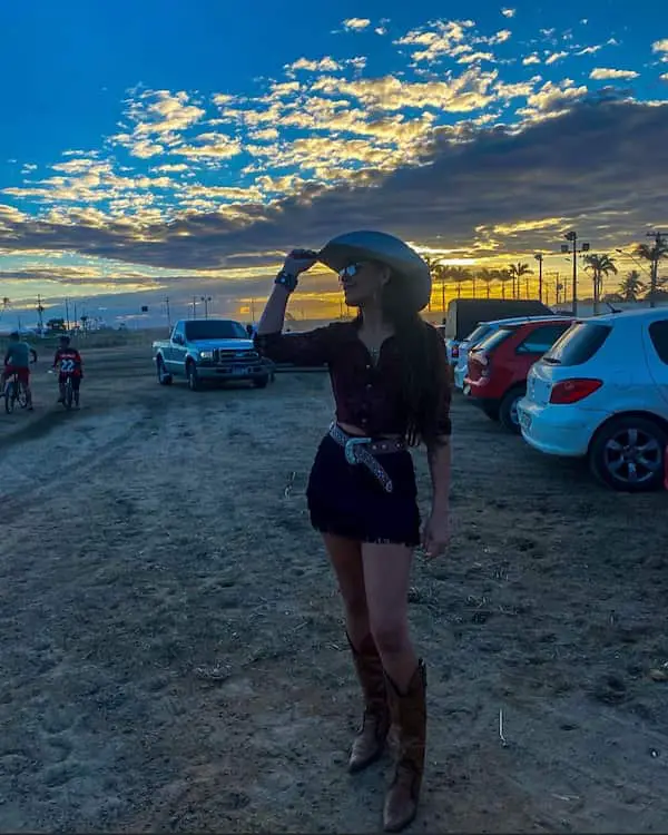 Long Sleeve Crop Top + Short Skirt + Hat + Boots