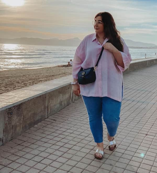 Long Sleeve Top + Jeans + Sunglass + Handbag