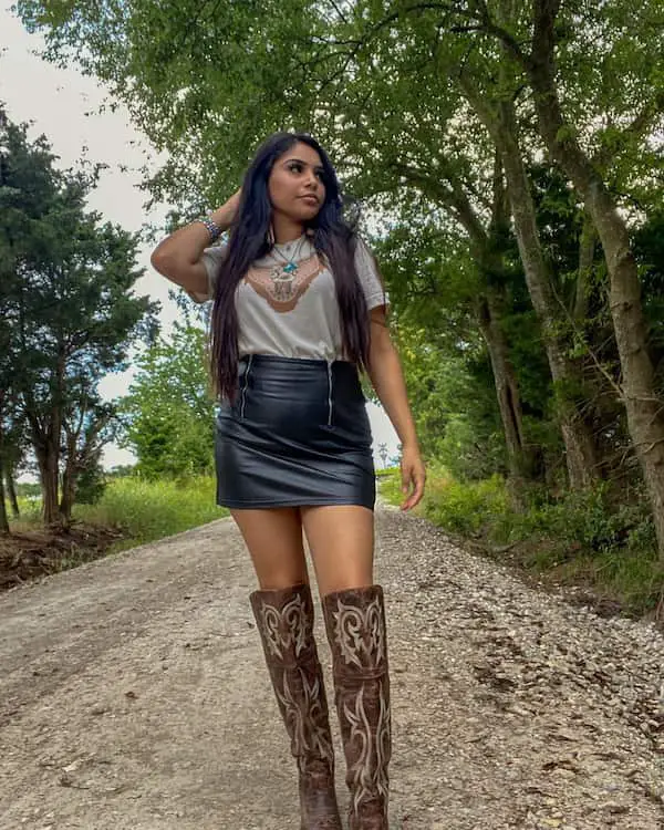 T Shirt + Leather Mini Skirt + Cowgirl Boots 