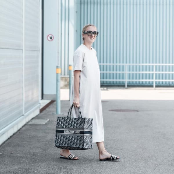 White Tee + Handbag + Sunglasses + Slippers