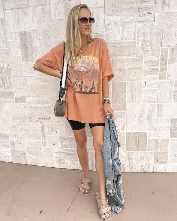 Baggy T-Shirt + Short Leggings + Sandals + Chic Bag + Sunglasses