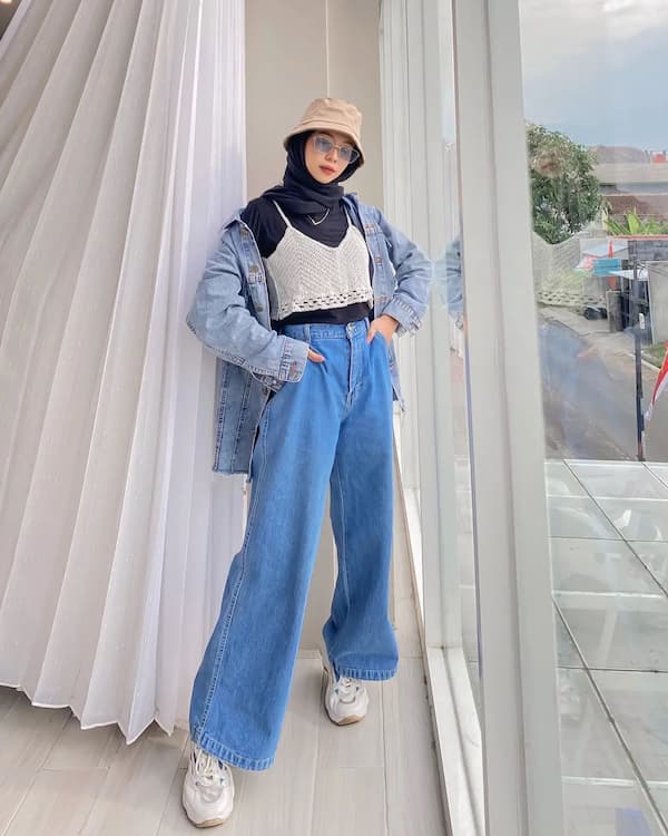 Oversized Denim Jacket with Baggy Trousers and Sneakers