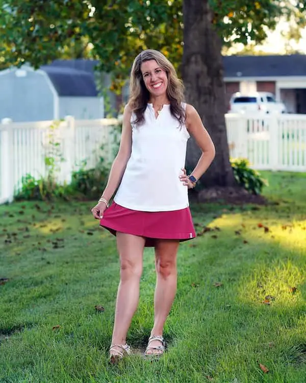 Sleeveless White Shirt + Skirt + Sandals