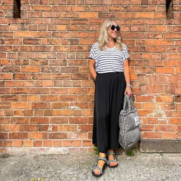 Tee with Midi Skirt + Hand Bag + Sandals and Sunglasses