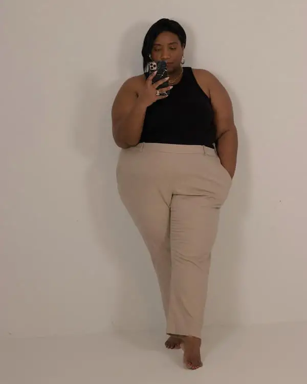 Black Tank Top + Beige Pants Outfit for Plus Size