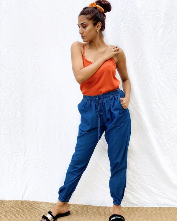 Orange Cotton Cami Top + Chambray Jogger Pant + Black Flat Slides