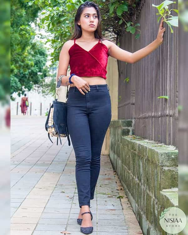 Red Velvet Cami Crop Top + High Waist Skinny Jeans + Flat Sandals + Handbag