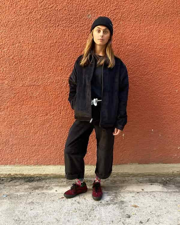 Black Shirt + Swead Jacket + Dickies Pants + Swead Sneakers + Sweat Cap