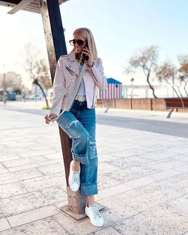 Blazer + Inner Vest + Mums Jeans + Sneakers + Sunglasses