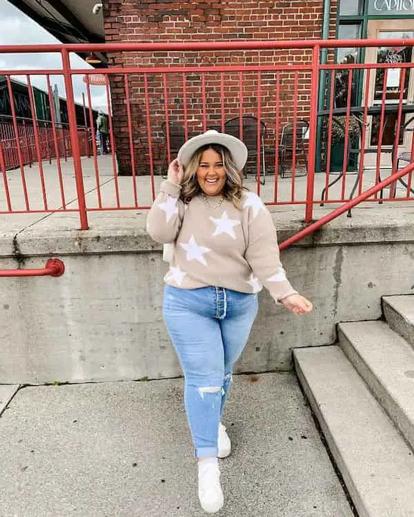 Floral Shirt + Blue Jeans + Sneakers + English Hat