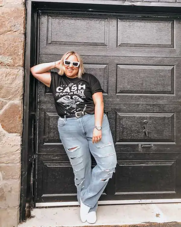 Graphic Tee + Ripped Jeans + Sneakers + Sunglasses