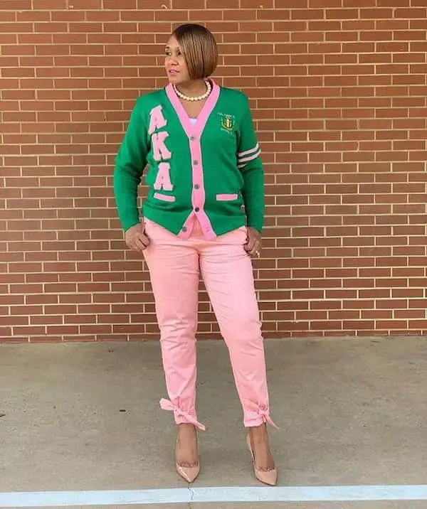 Green Sweat Shirt with Touches of Pink + Pink Pant + Heels