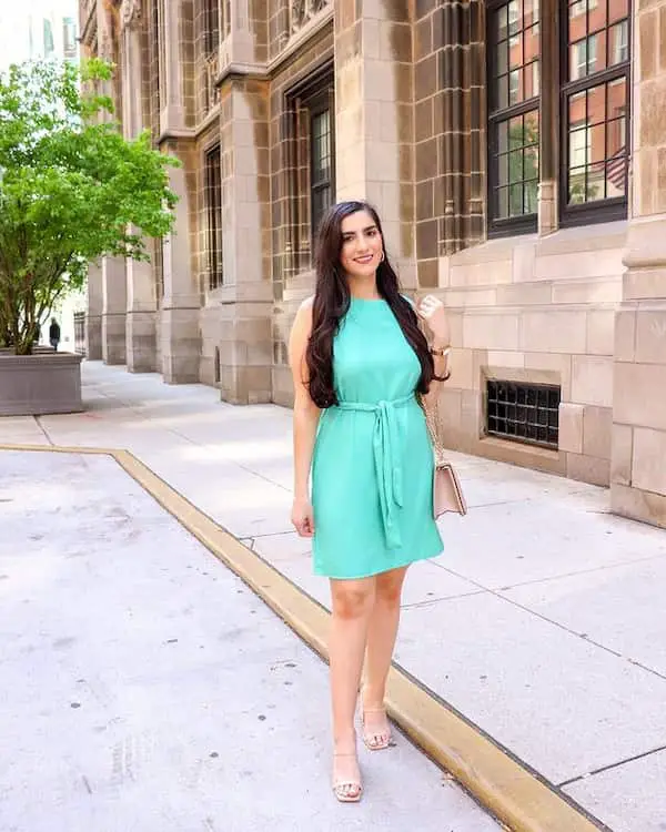 Green Short Dress with Sandals + Midi Handbag