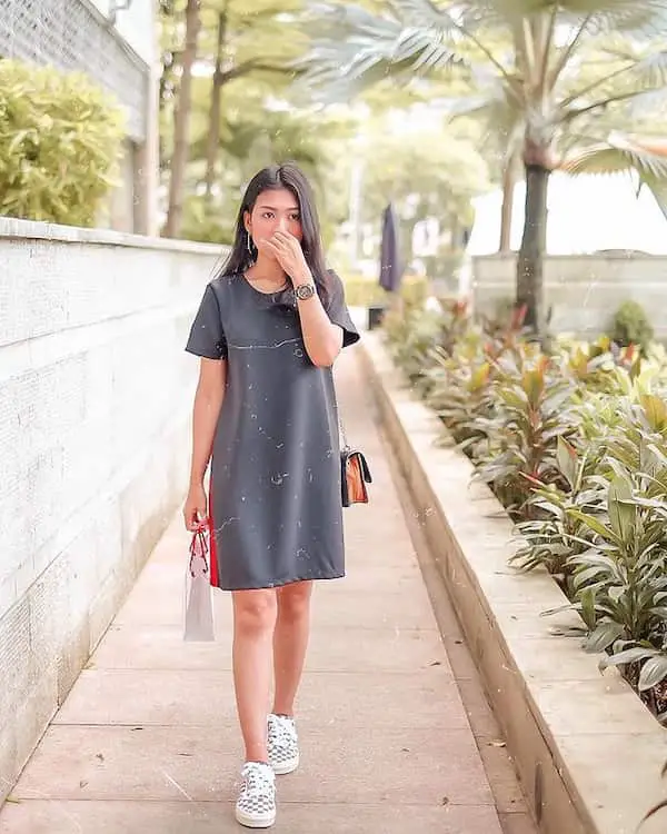 Plain Short Dress with Van Shoes + Midi Handbag