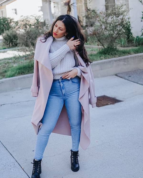 Black Combat Boots and High Waist Blue Jeans with Ash Sweater + Baby Pink Trench Coat